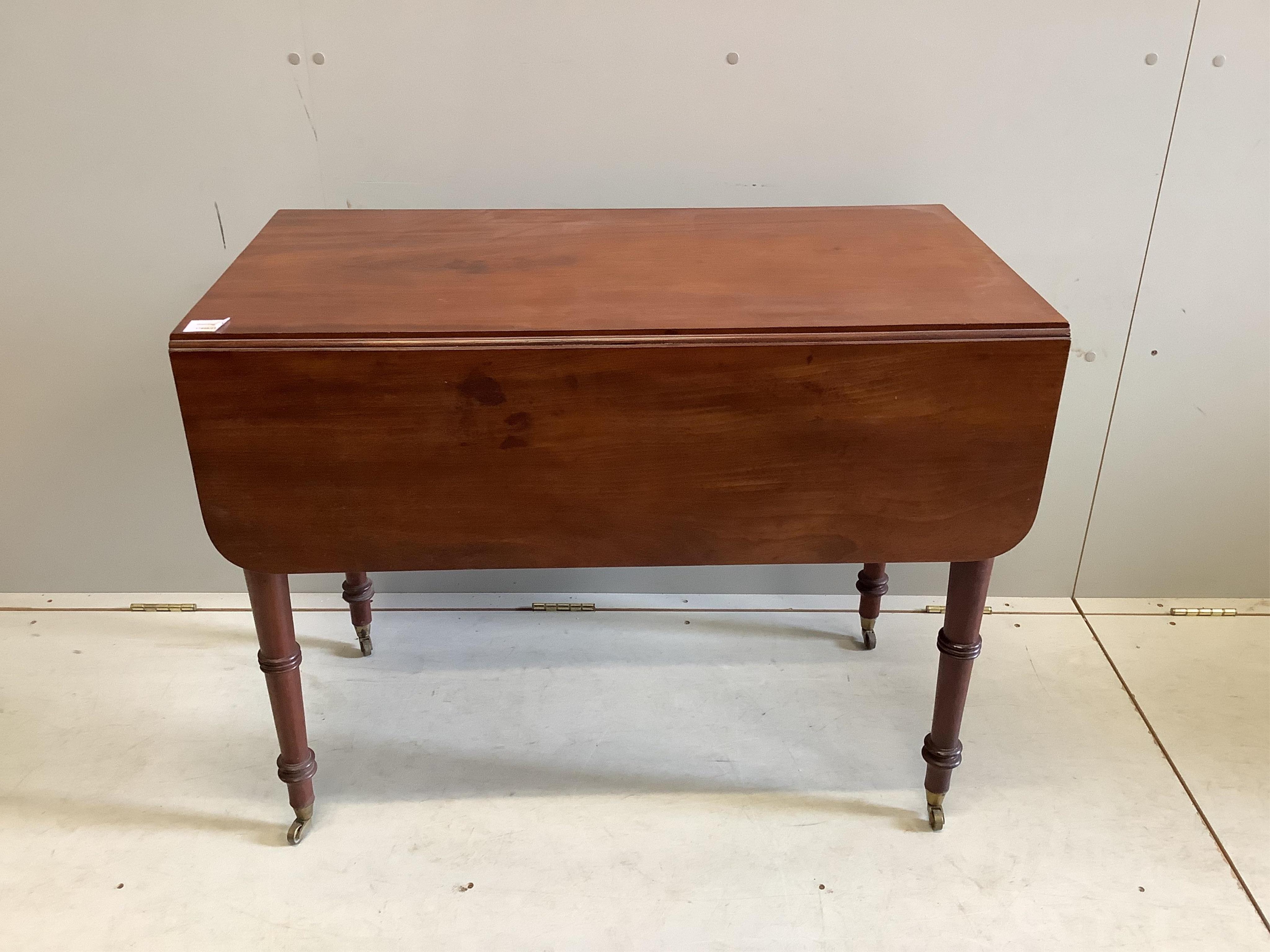 A Victorian mahogany Pembroke table, width 91cm, depth 49cm, height 71cm. Condition - fair to good